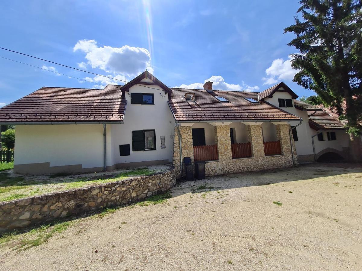 Patakmalom Vendégház Döbrönte Extérieur photo